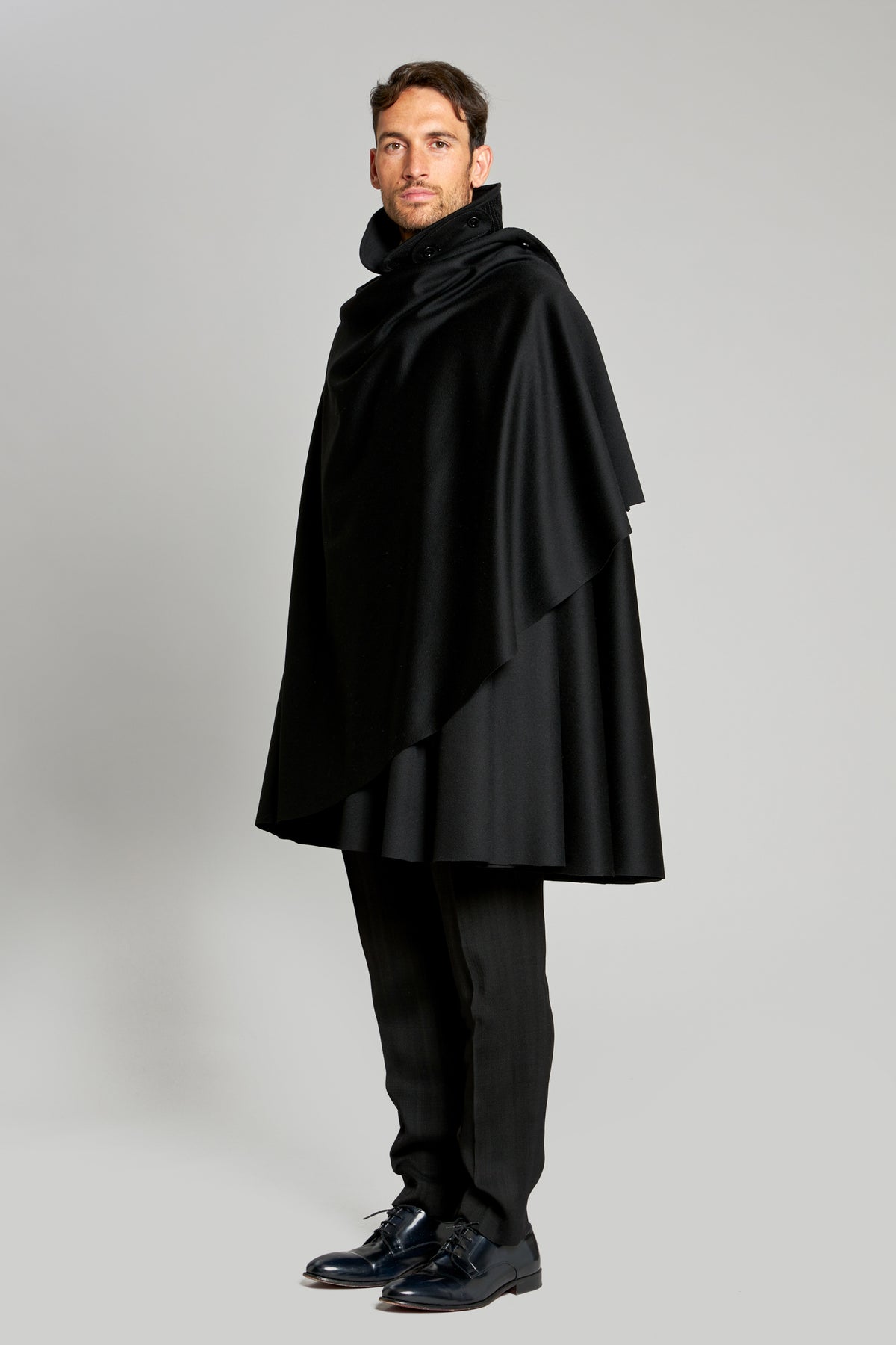15-18 Velour LP Black