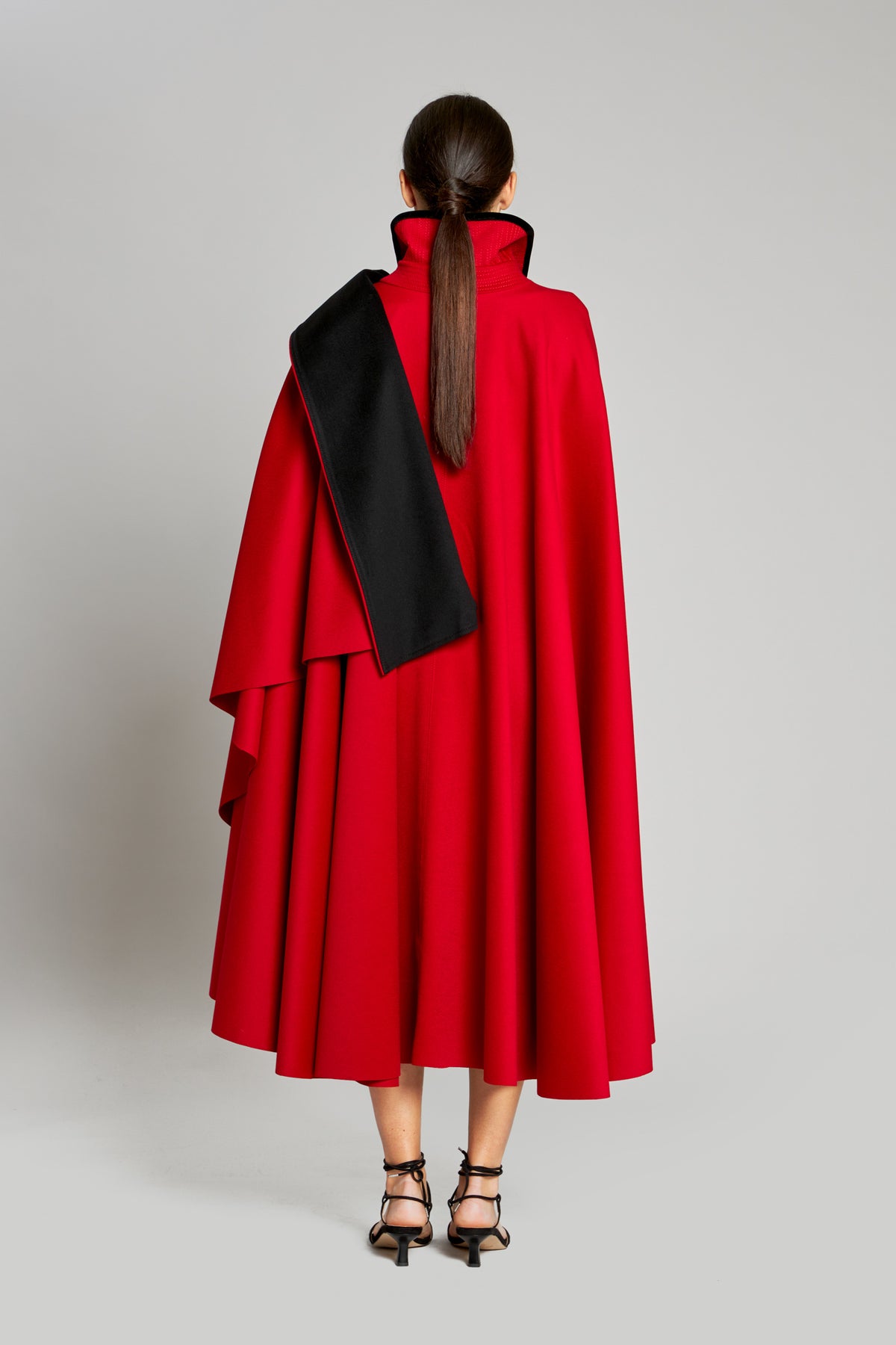 Ambasciata Velour LP Red