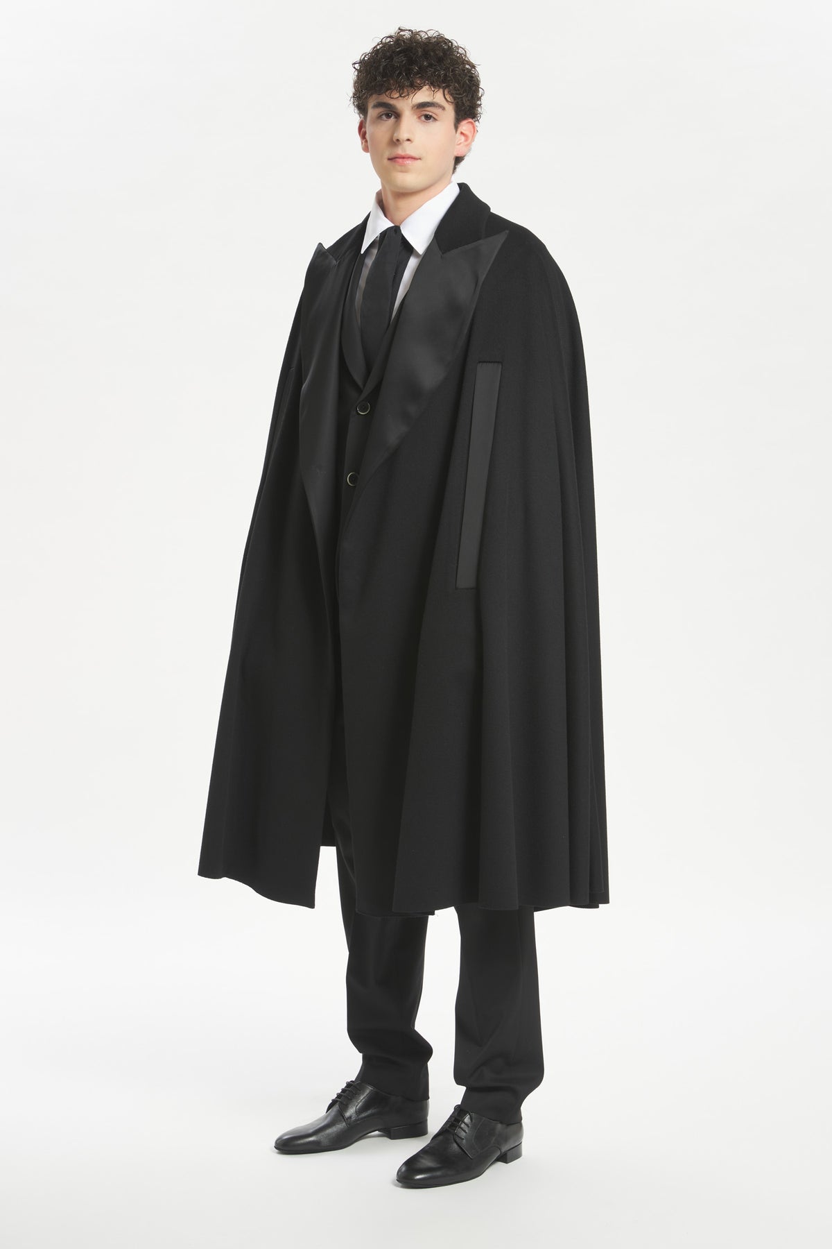 Opera Velour LP Black