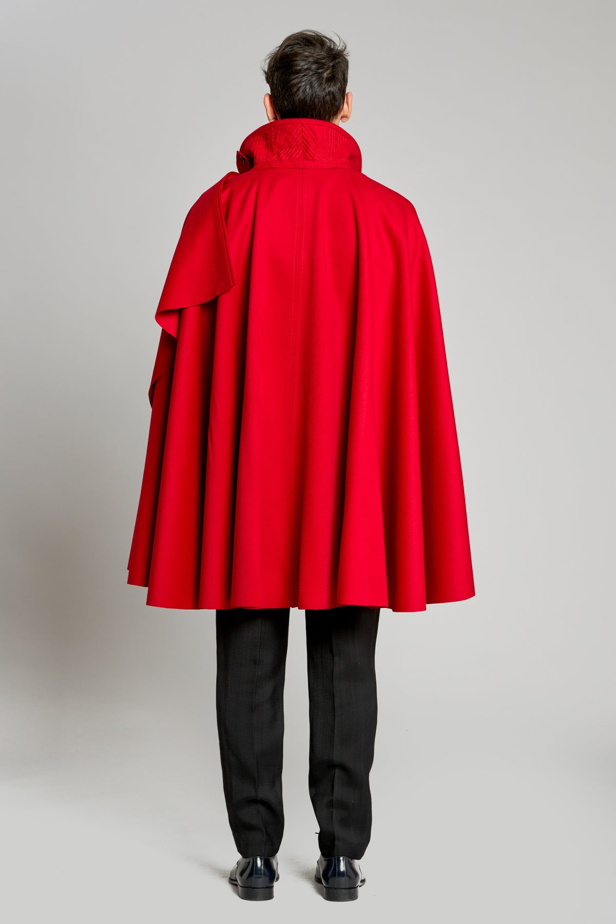 15-18 Velour LP Red