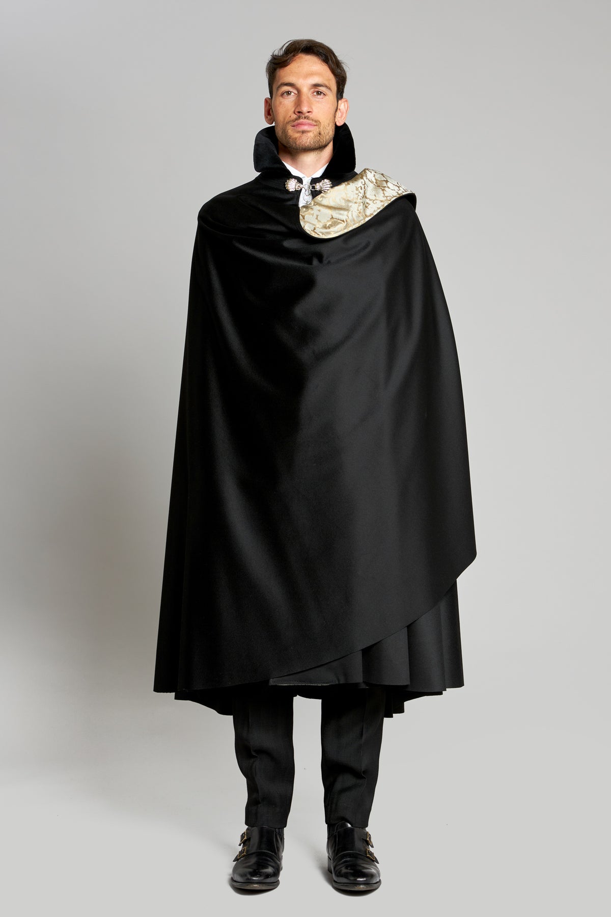1600 Velour LP Black